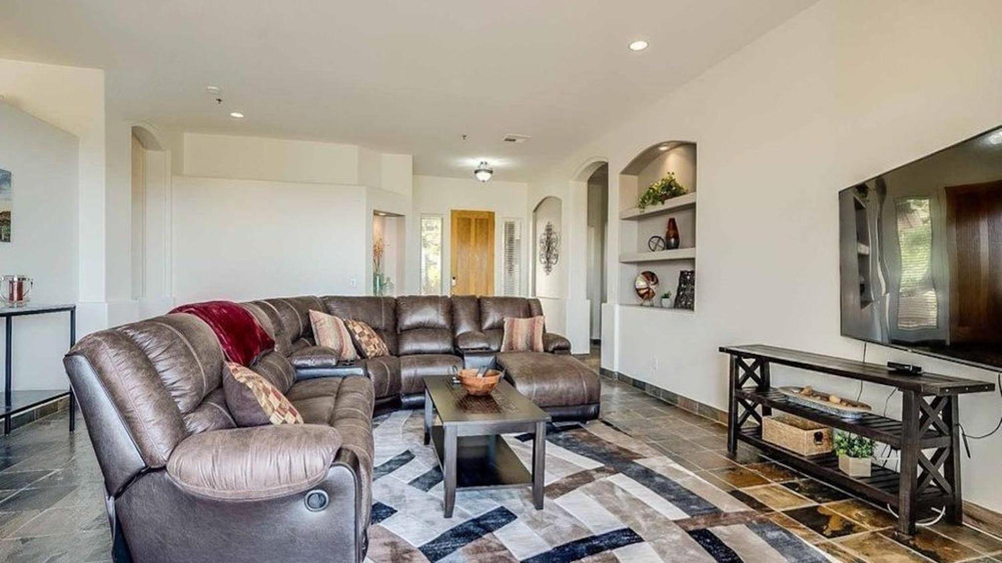 Luxury With Views In Mcdowell Mountain Ranch Holiday home
